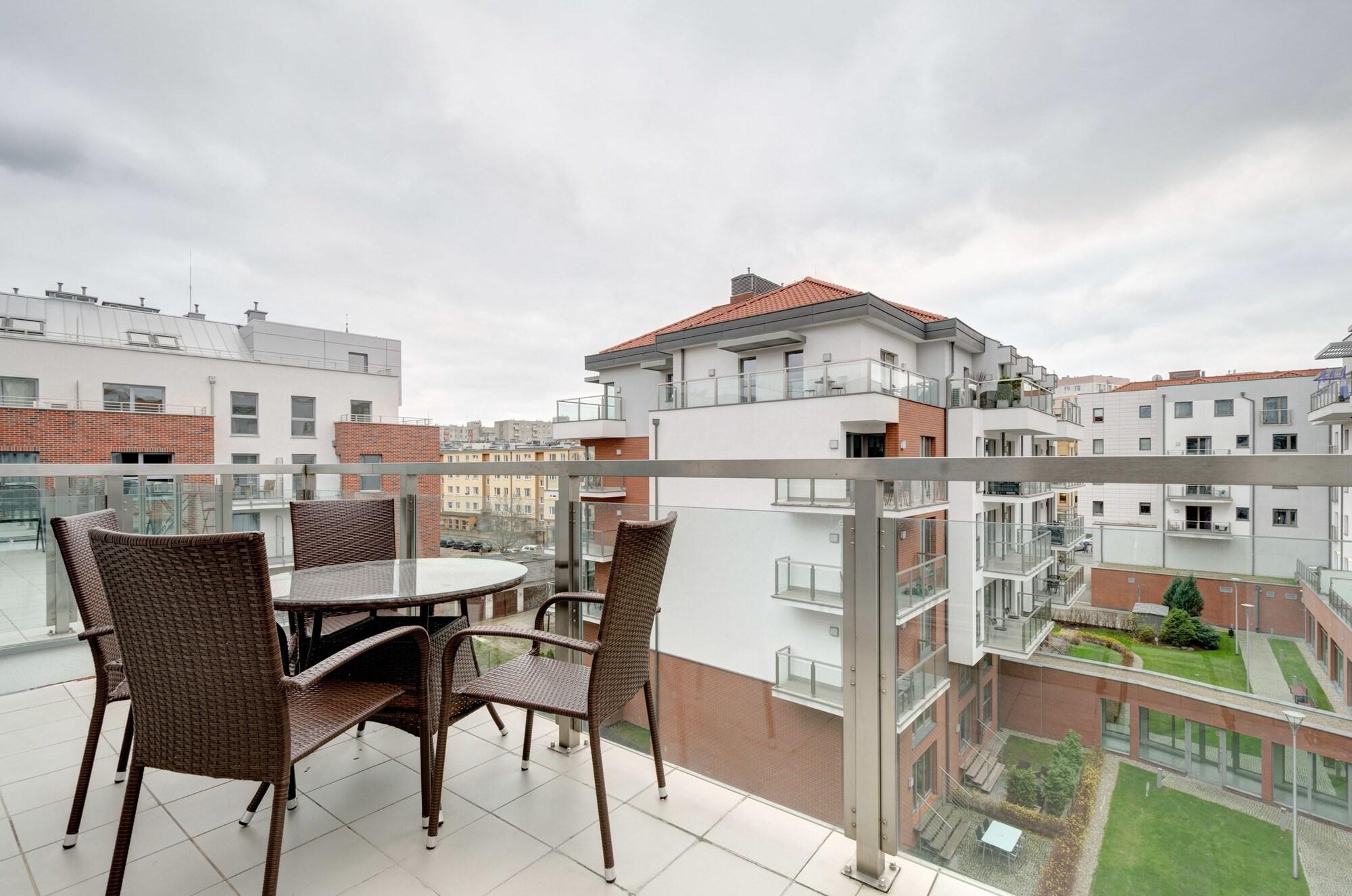 Domotel Waterlane Gdansk Exterior photo